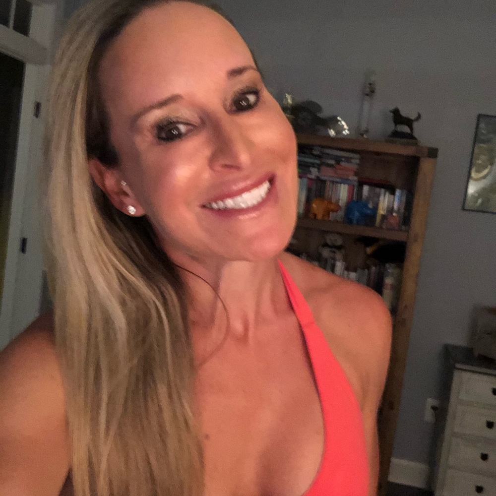 Meet your Posher, Melissa